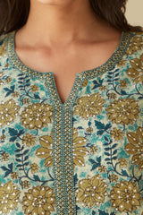 Gauhar Nida Kurta
