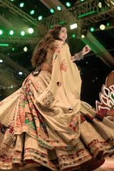 Gujarati Singer Kinjal Dave Heavy Flair Chaniya Choli For Navratri