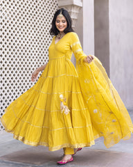 Dahabi Gotapatti Cotton Suit Set