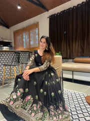 Georgette Thread Work Kurta Set with Dupatta