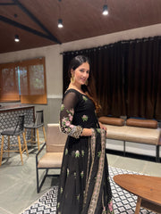 Georgette Thread Work Kurta Set with Dupatta