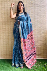 Effortless Elegance – Blue Mul Cotton Digital Printed Pre-Stitched Saree