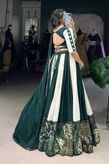 Traditional Fully Stiched Chaniya Choli For Navratri