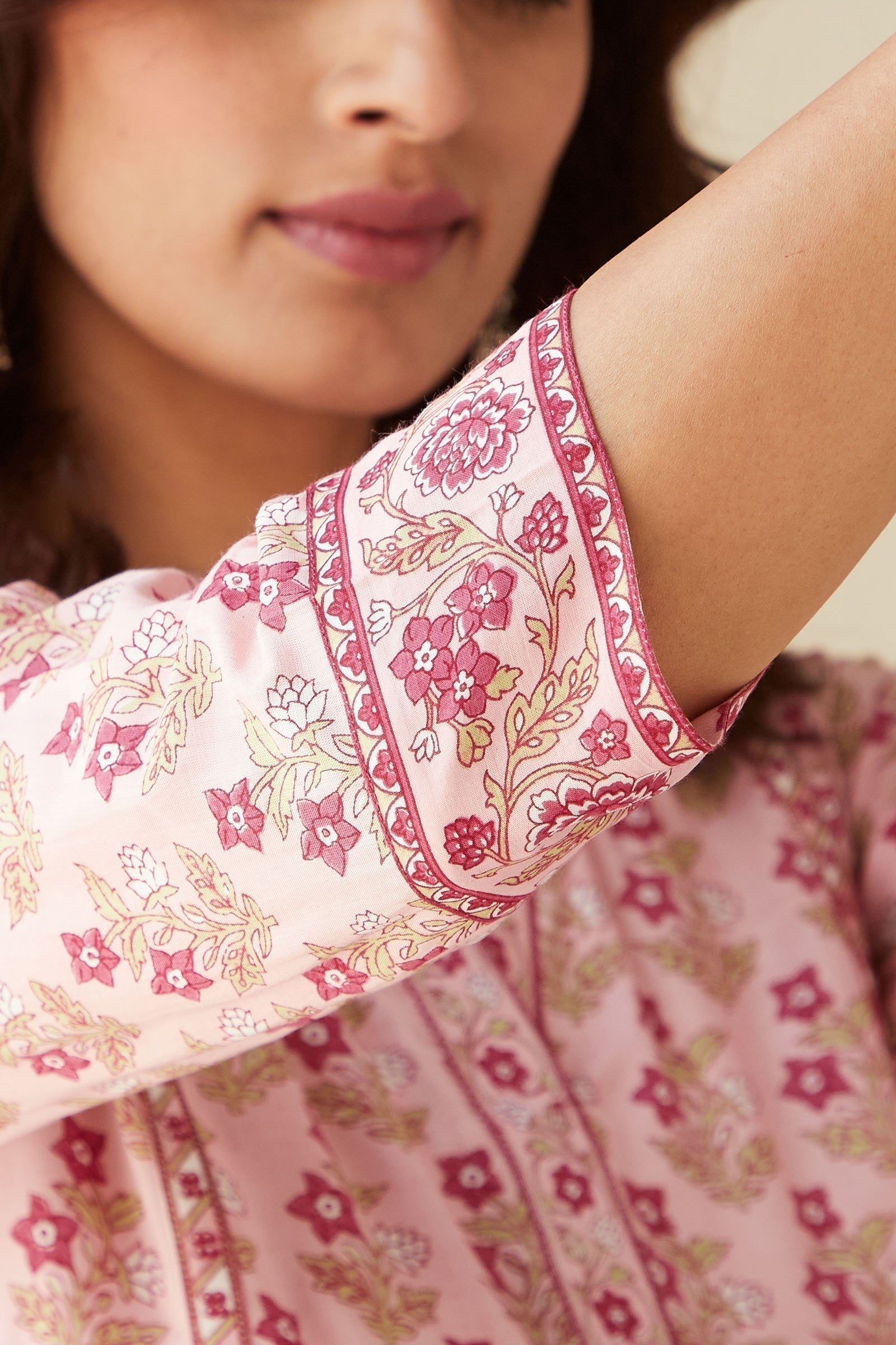 Rosheen Raya Sanganeri Kurta