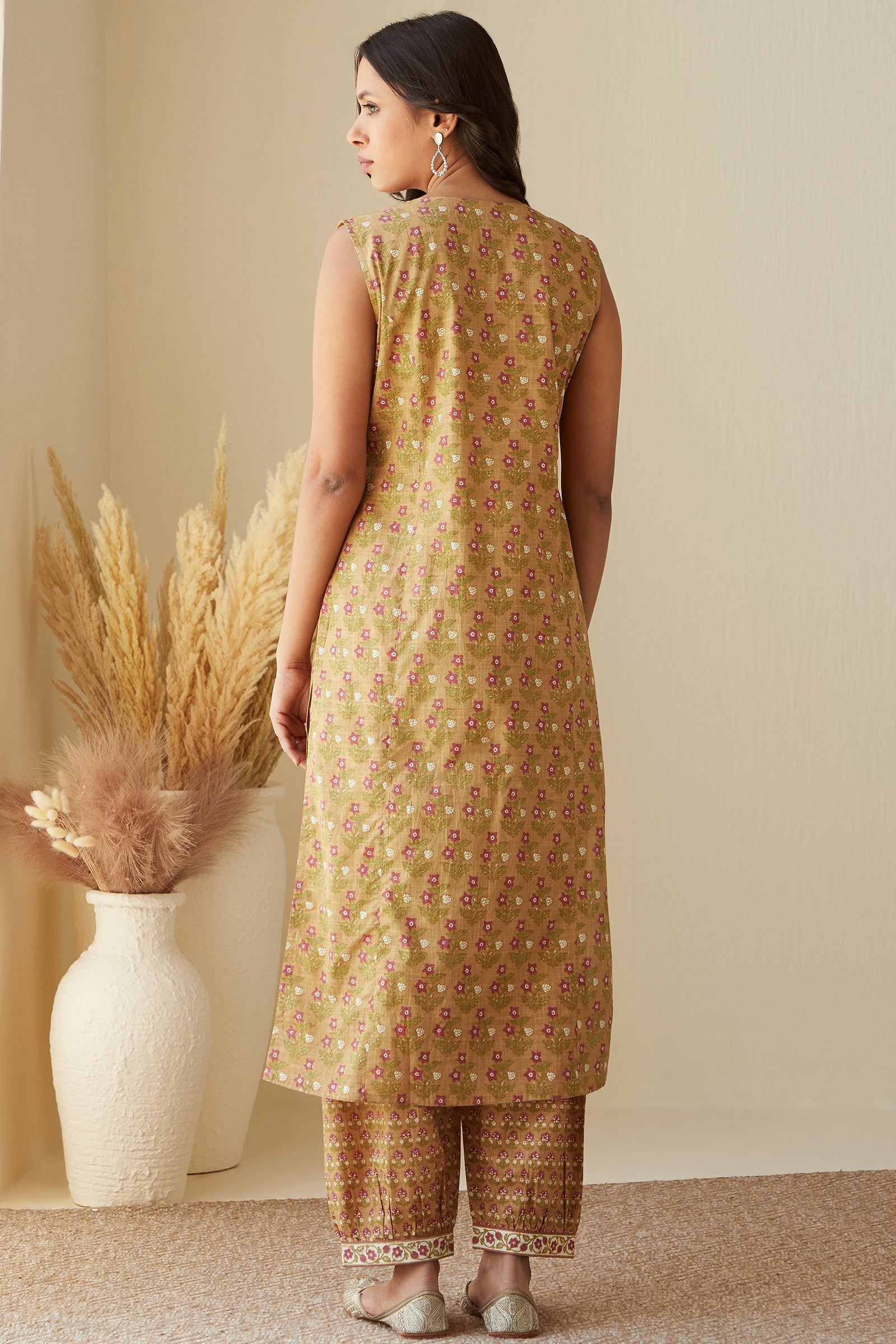 Rosheen Mehr Sanganeri Kurta