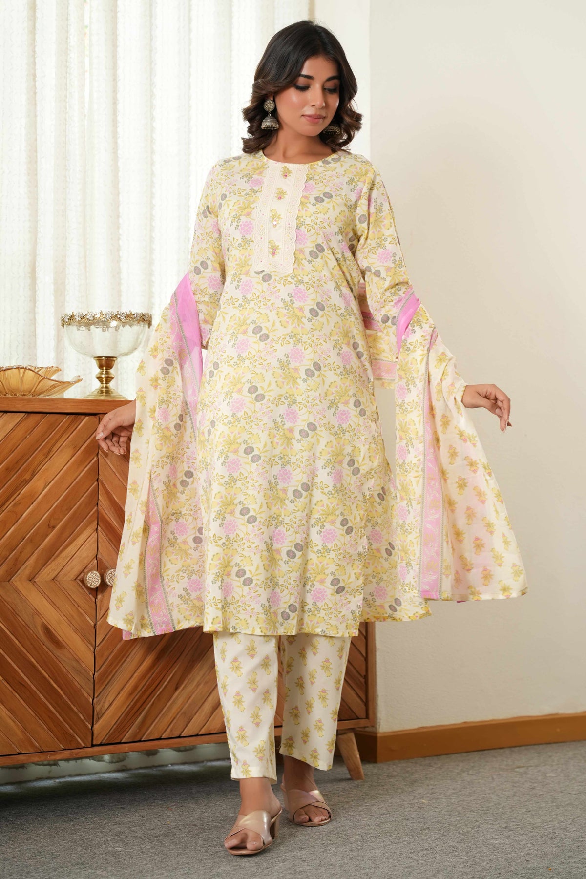 White & Green Floral Printed Pure Cotton Straight Salwar Suit for Every Occasion