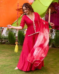 Zari Red Solid Suit Set with Elegant Detailing