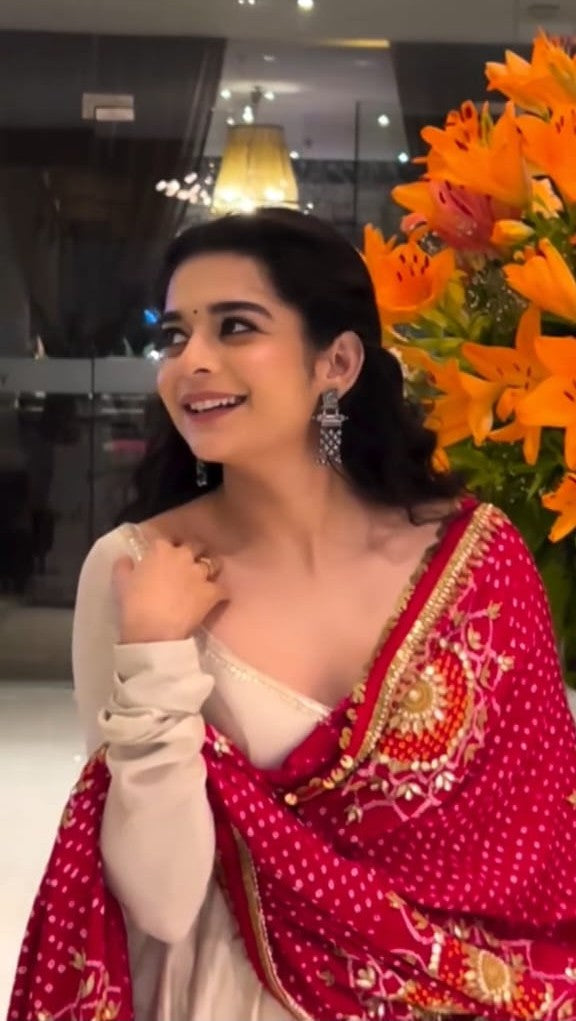 Elegant Roman Silk Anarkali Suit with Full Flair – Festive & Party Wear