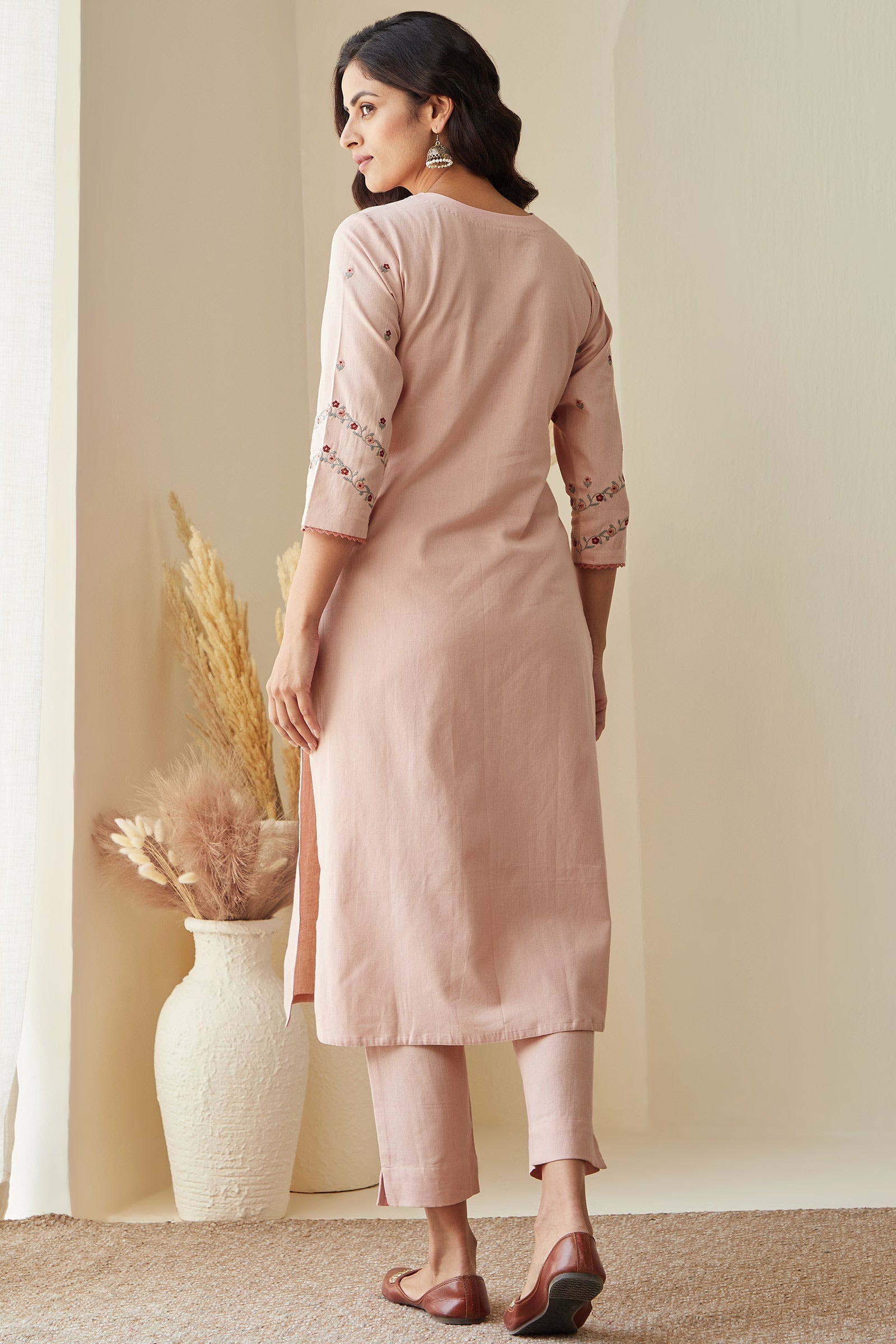 Rosheen Afreen Kurta