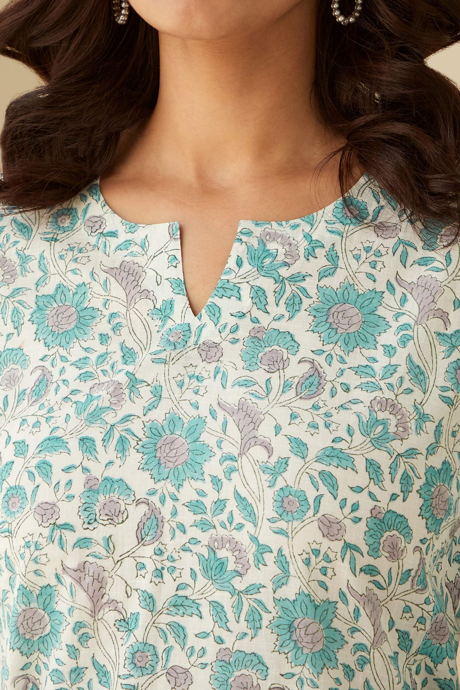 Gauhar Zaina Kurta