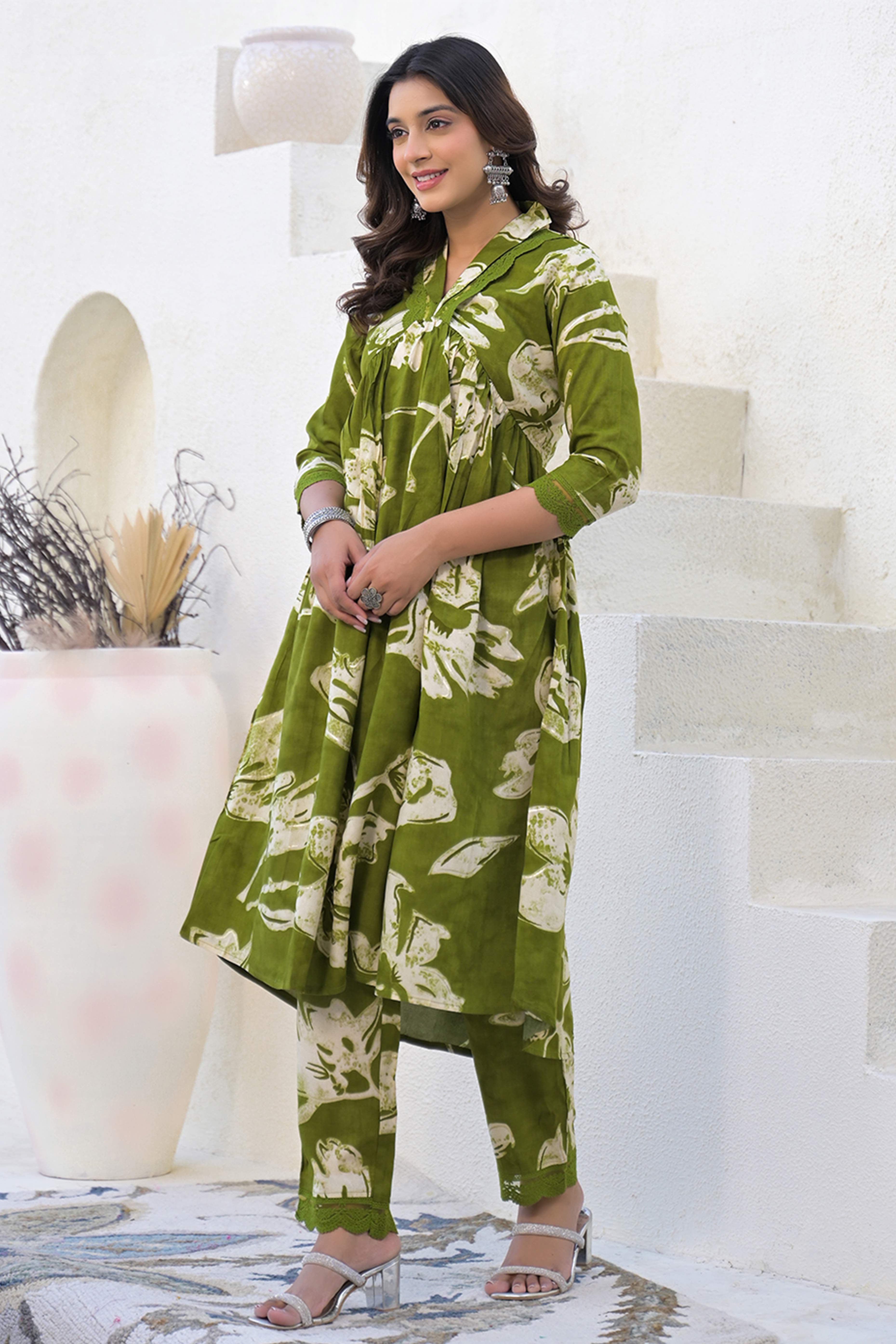 Green Floral Printed Rayon Co-Ord Set with Embroidered Neckline – Comfortable & Stylish