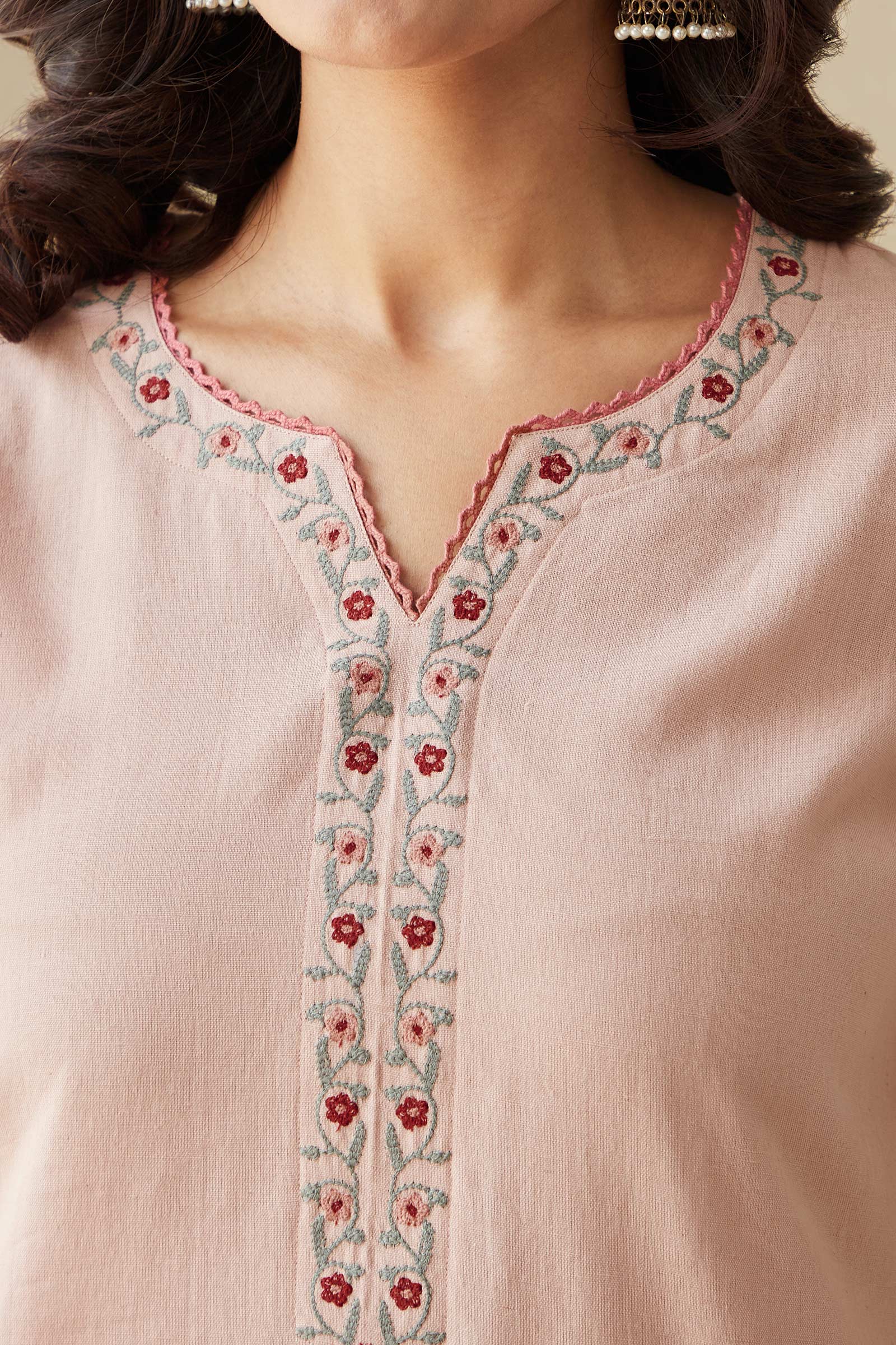Rosheen Afreen Kurta