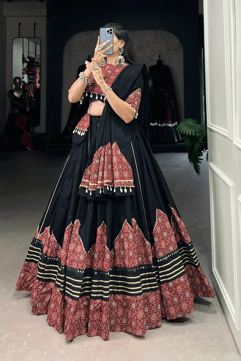 Fully Stitched Cotton Chaniya Choli For Navratri