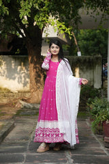 Embroidered Faux Georgette Kurta Set with Dupatta