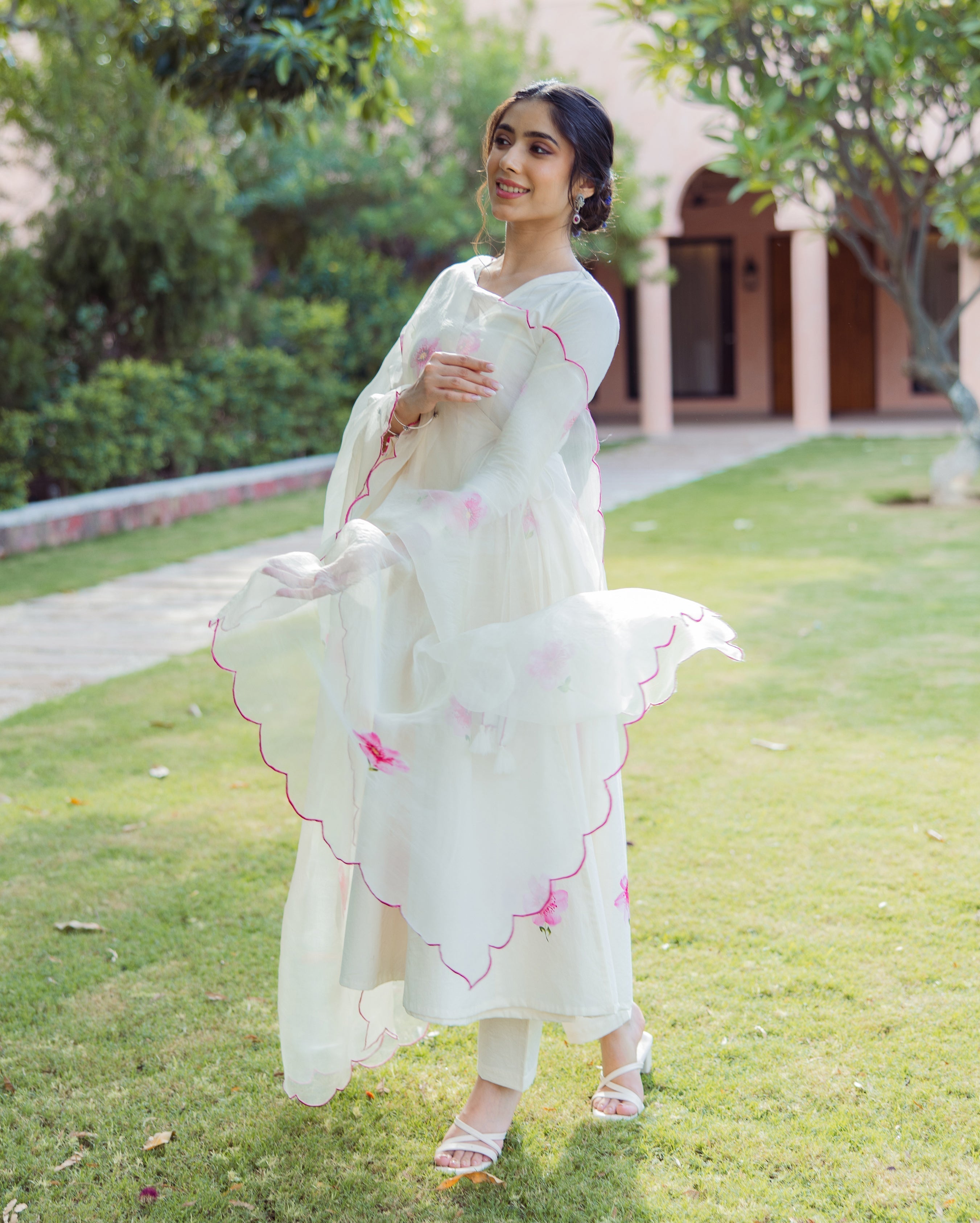 Breeze Cream Handpainted Cotton Suit Set