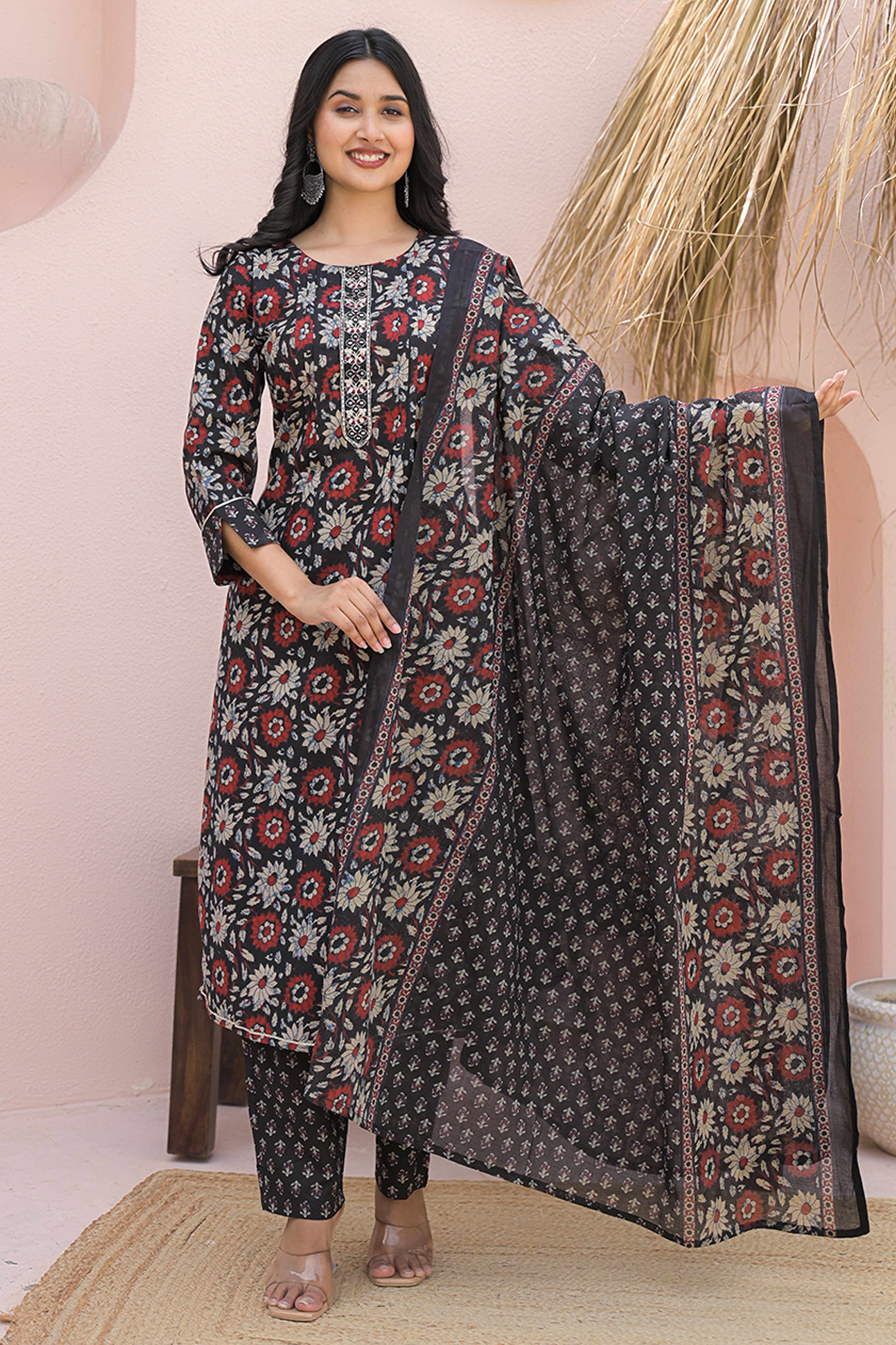 Black Floral Printed Salwar Suit in Breathable Pure Cotton for Effortless Style