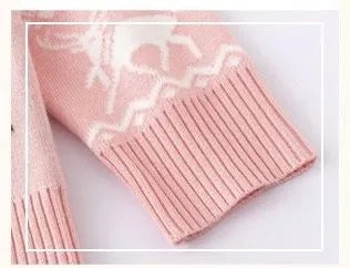 Charming Girls Cozy Reindeer Sweater – Warm Wool Blend Winter Pullover
