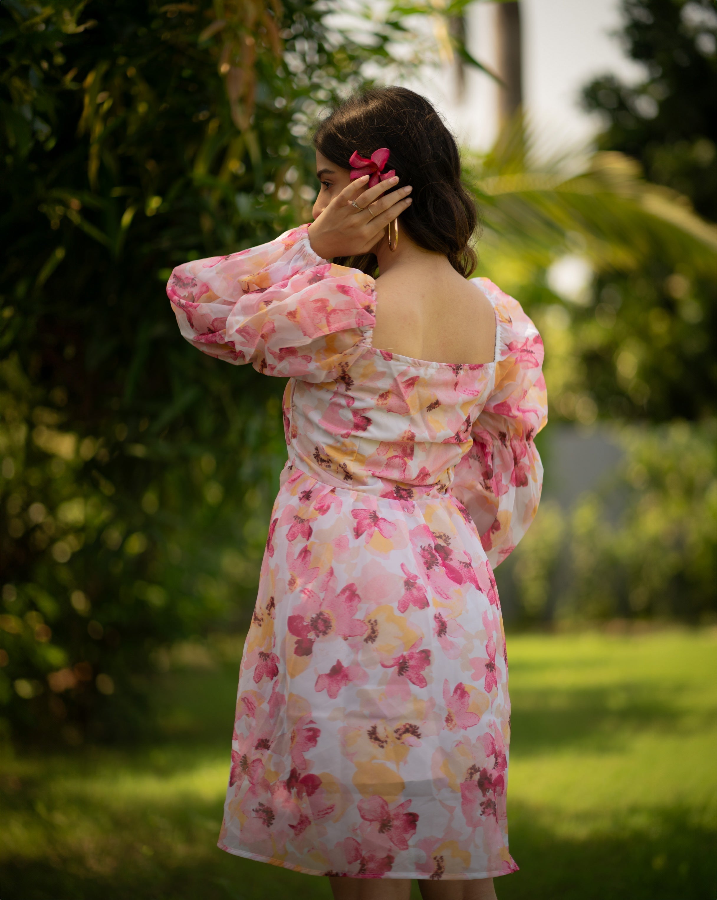 Organza Artistry Dress – Dazzling Pink Elegance