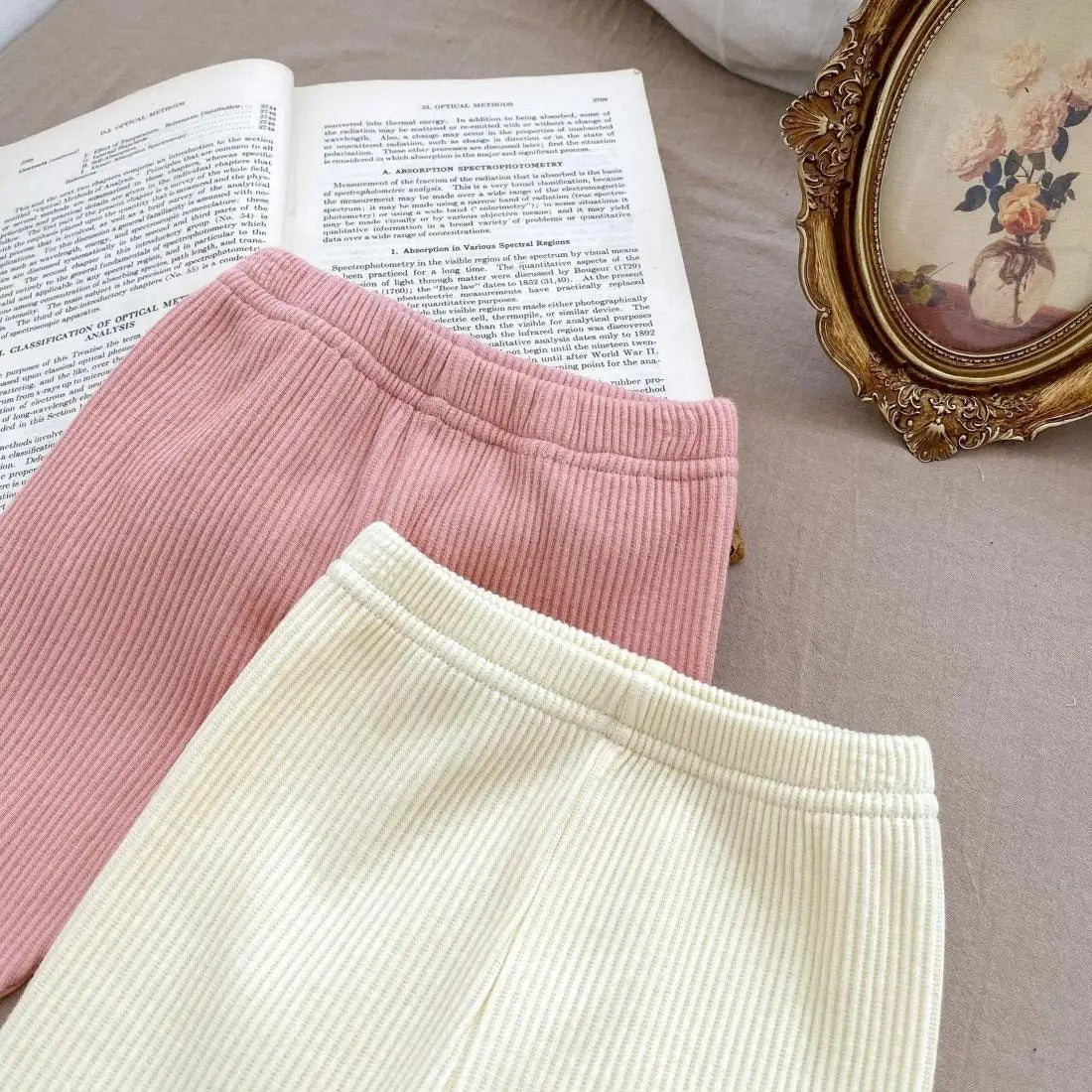 Elegant European Styled Girls Two Piece Set – Cotton Blend Top and Bottom Outfit
