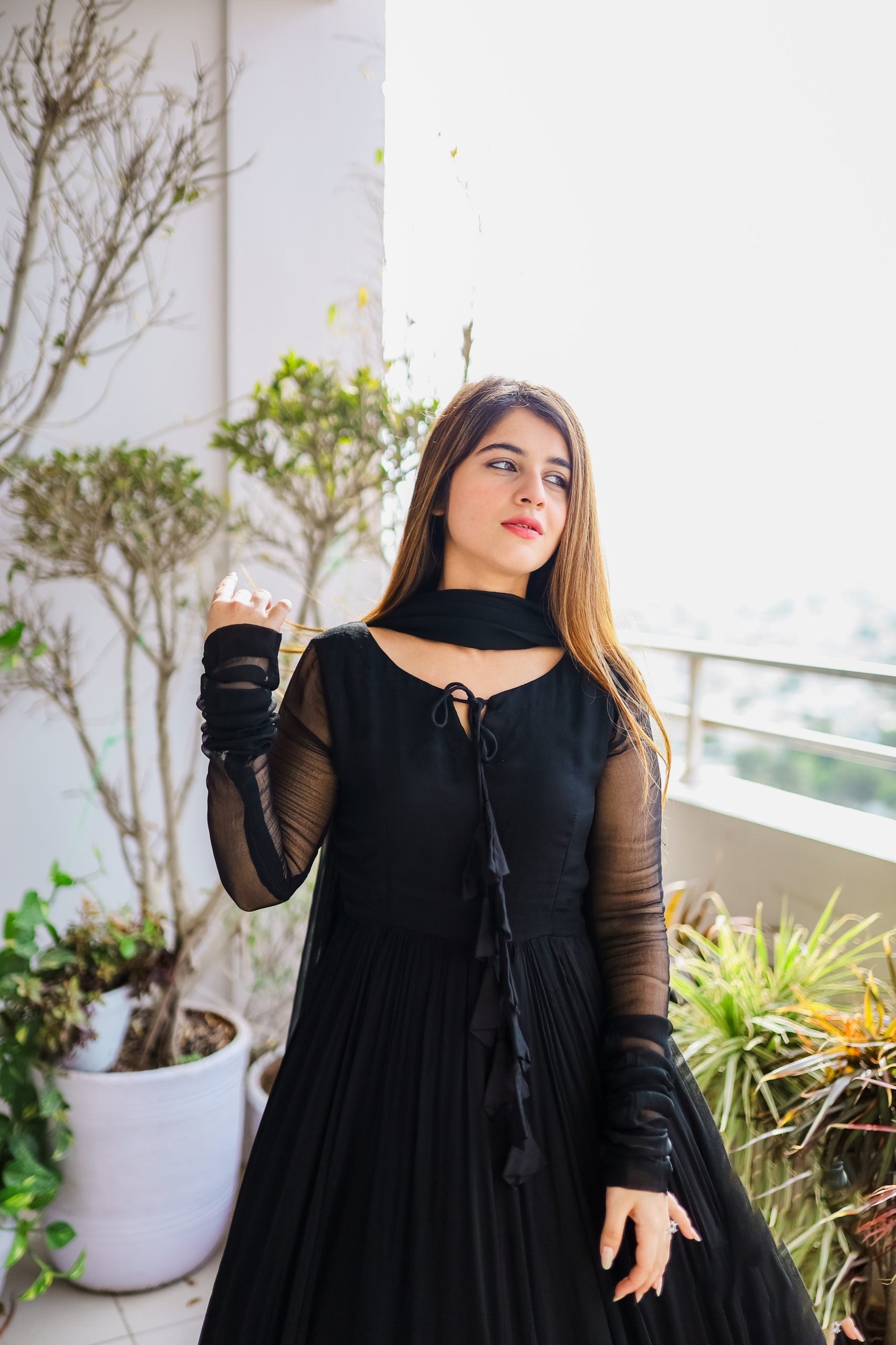 Faux Georgette Lace & Tassel Anarkali Suit Set with Plain Dupatta – Festival & Party Wear