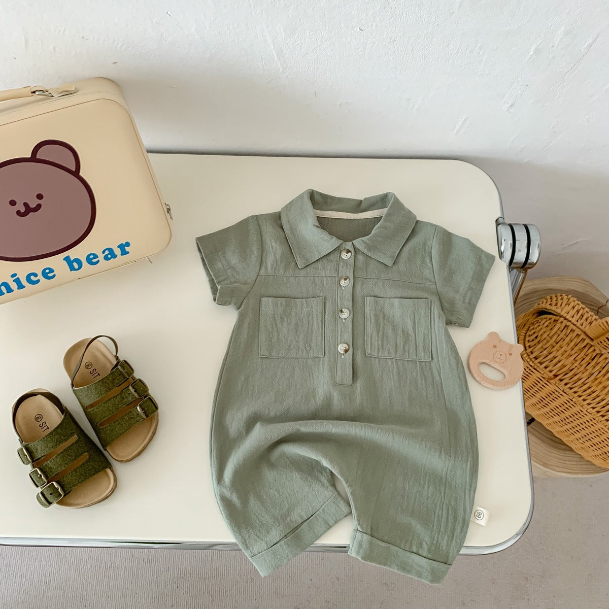 Liam Baby Boys Linen Collared Romper – Lightweight and Stylish One-Piece Outfit