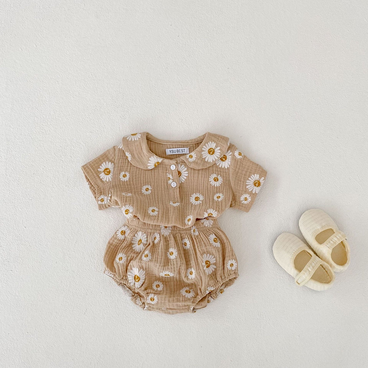 Minimalist Baby Top and Shorts Girls Set – Soft Cotton Summer Outfit