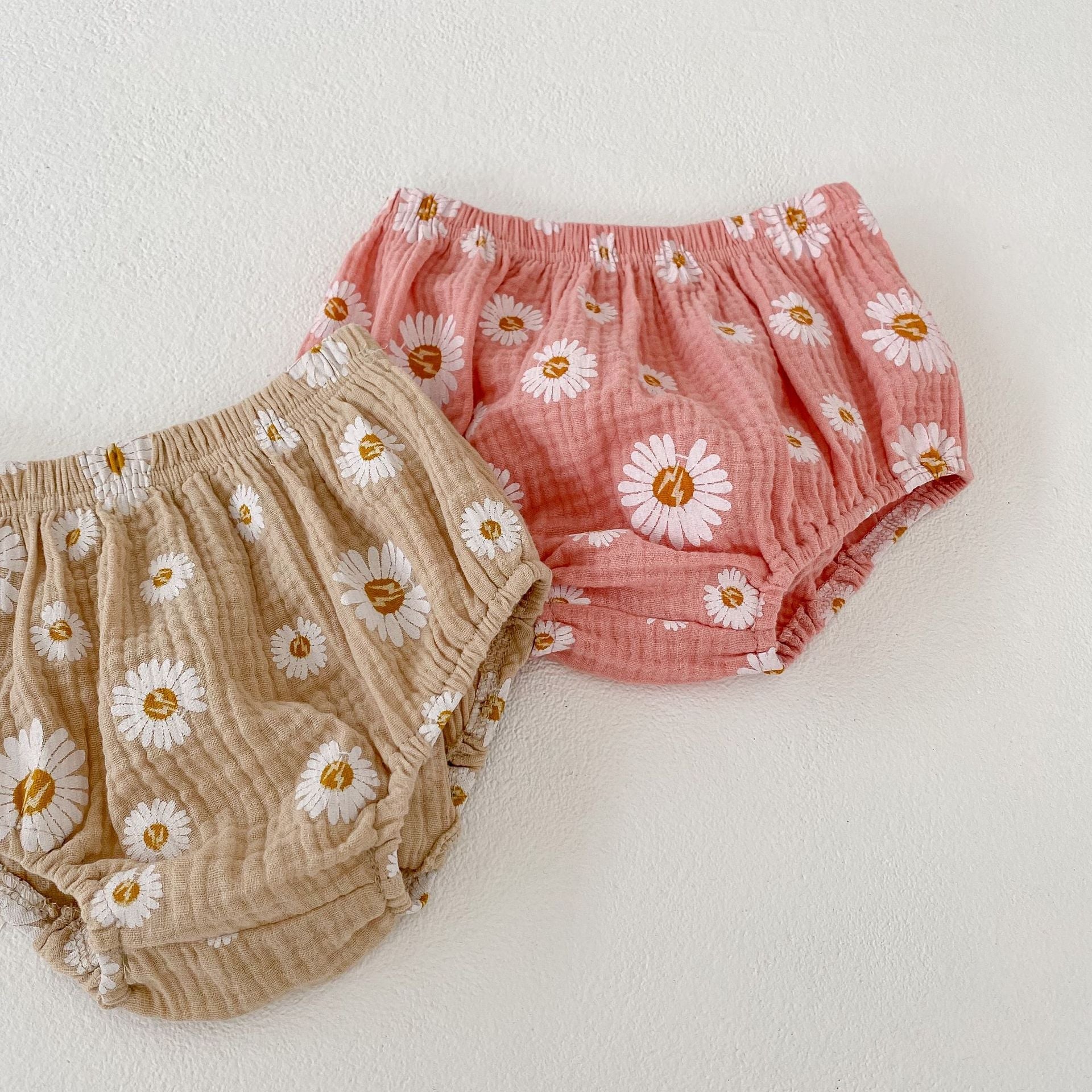 Minimalist Baby Top and Shorts Girls Set – Soft Cotton Summer Outfit