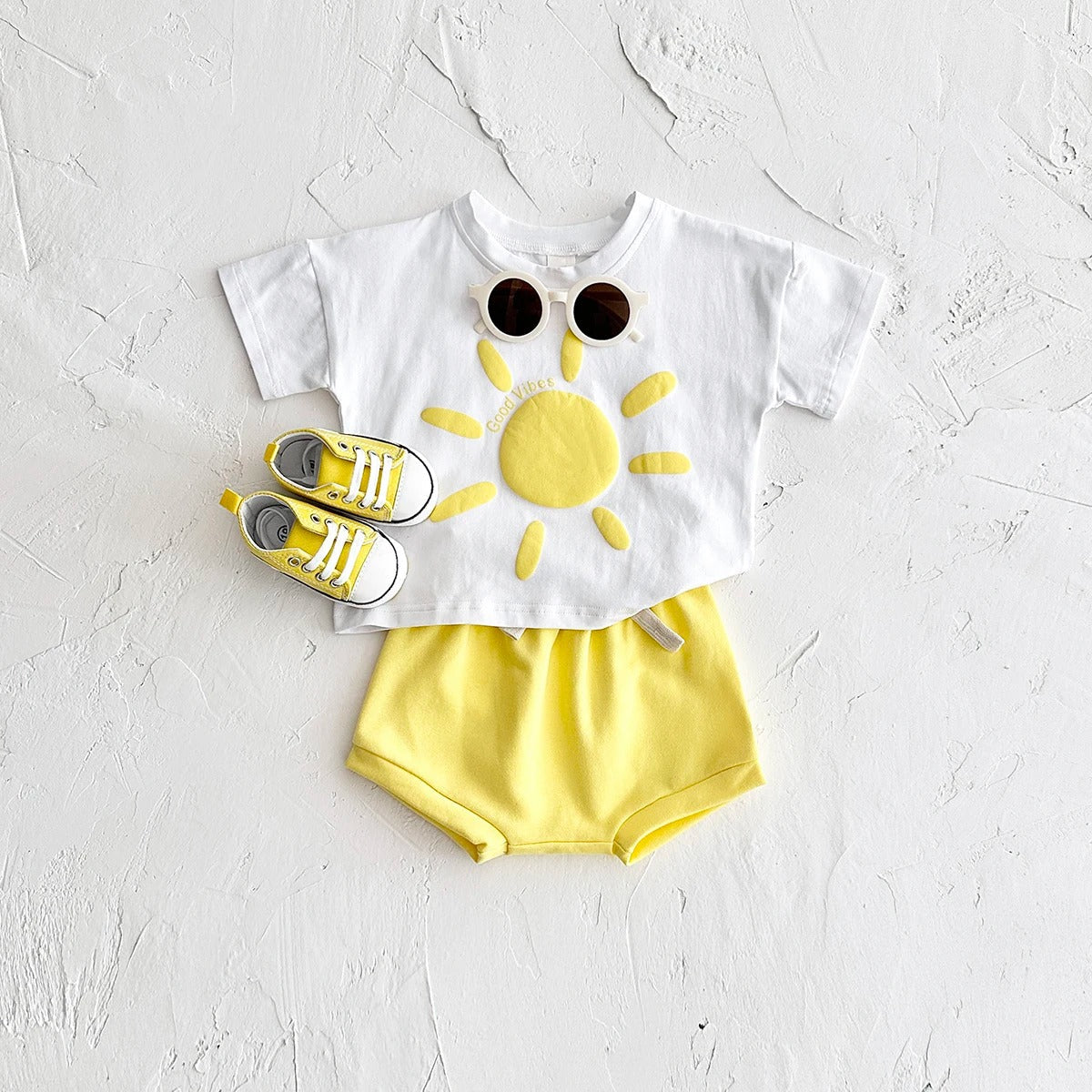 Miss Good Vibes Two-Piece Girls Set – Soft Cotton Casual Outfit