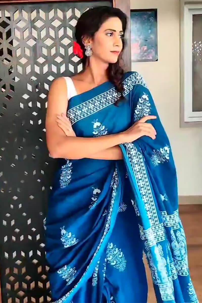 Blue Mul Cotton Digital Printed Saree With Pocket