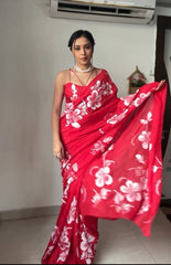 Flattering  Georgette Saree