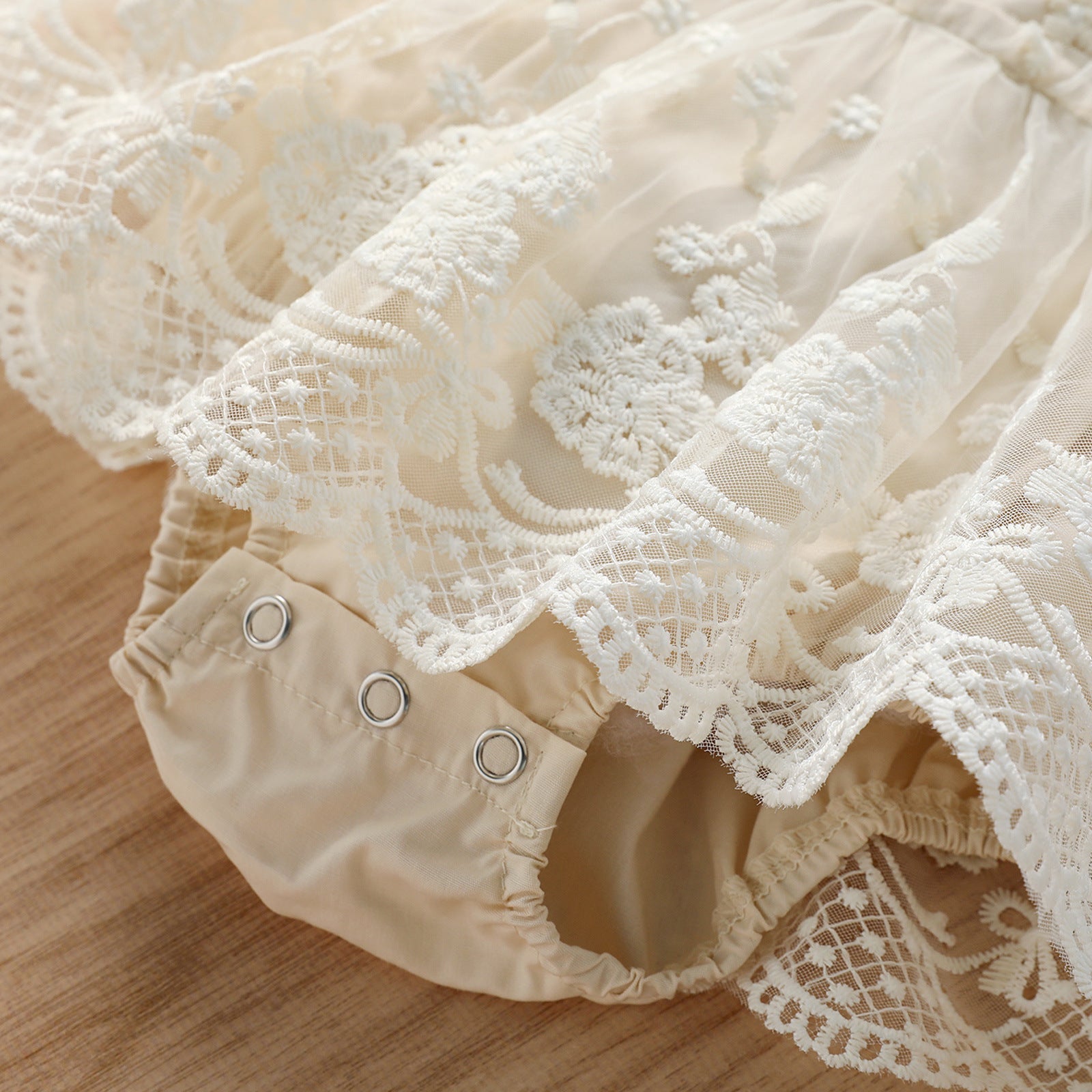 Sleeveless Lace Girls Romper Dress – Soft Cotton Lining