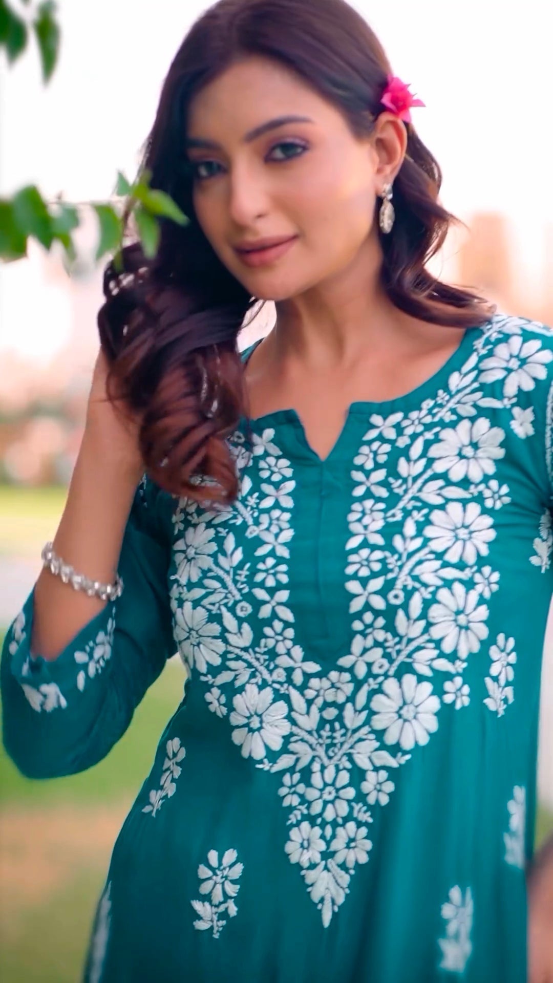 New LUCKNOW CHIKANKARI EXCLUSIVE KURTI_PENT PAIR DESIGN (Rama) 39