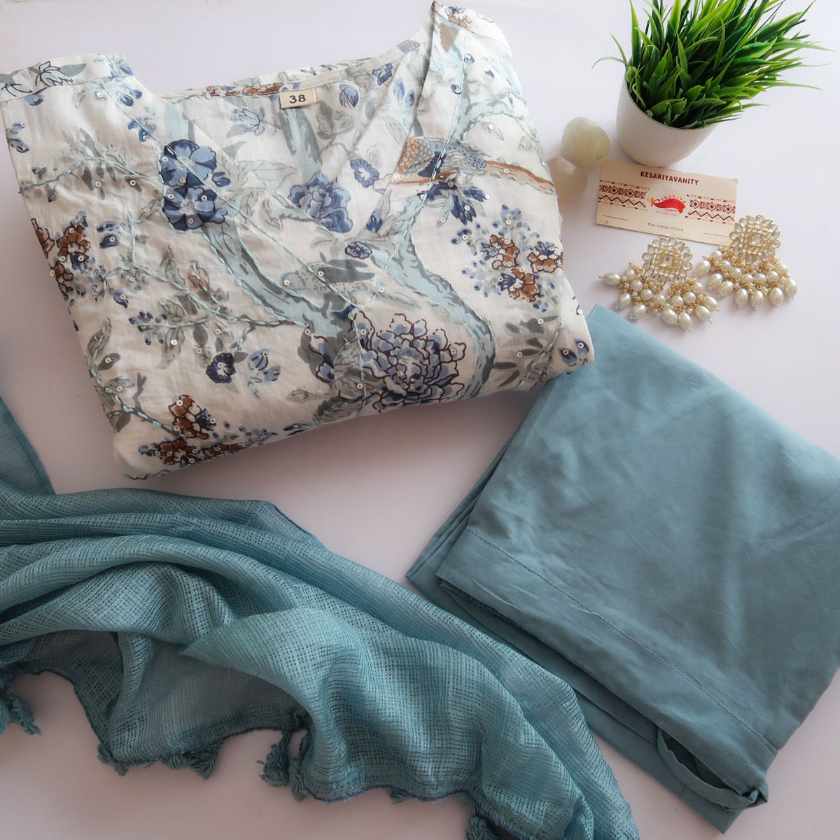 Inaayat Floral Suit Set