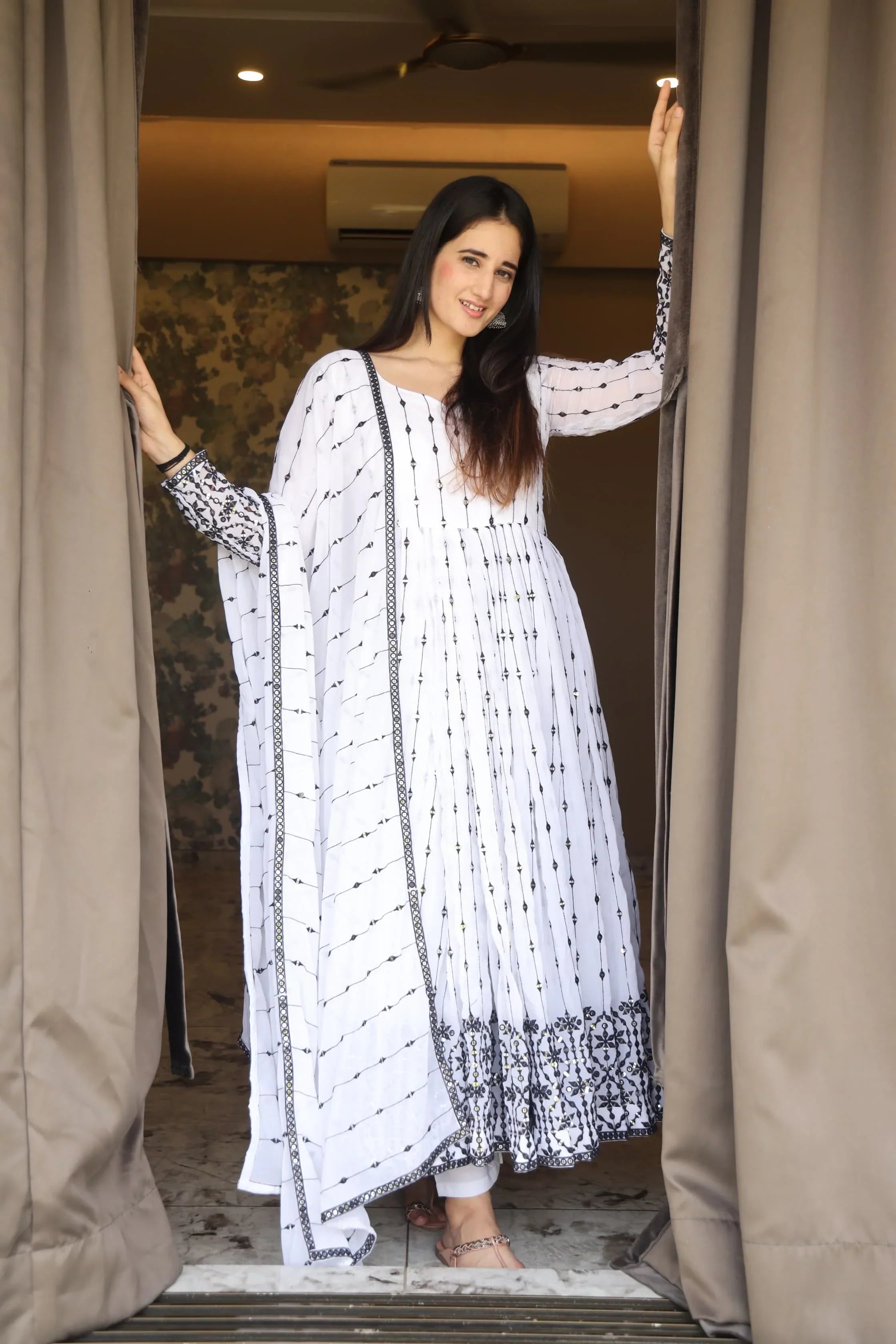 Elegant Georgette Embroidered Kurta Set