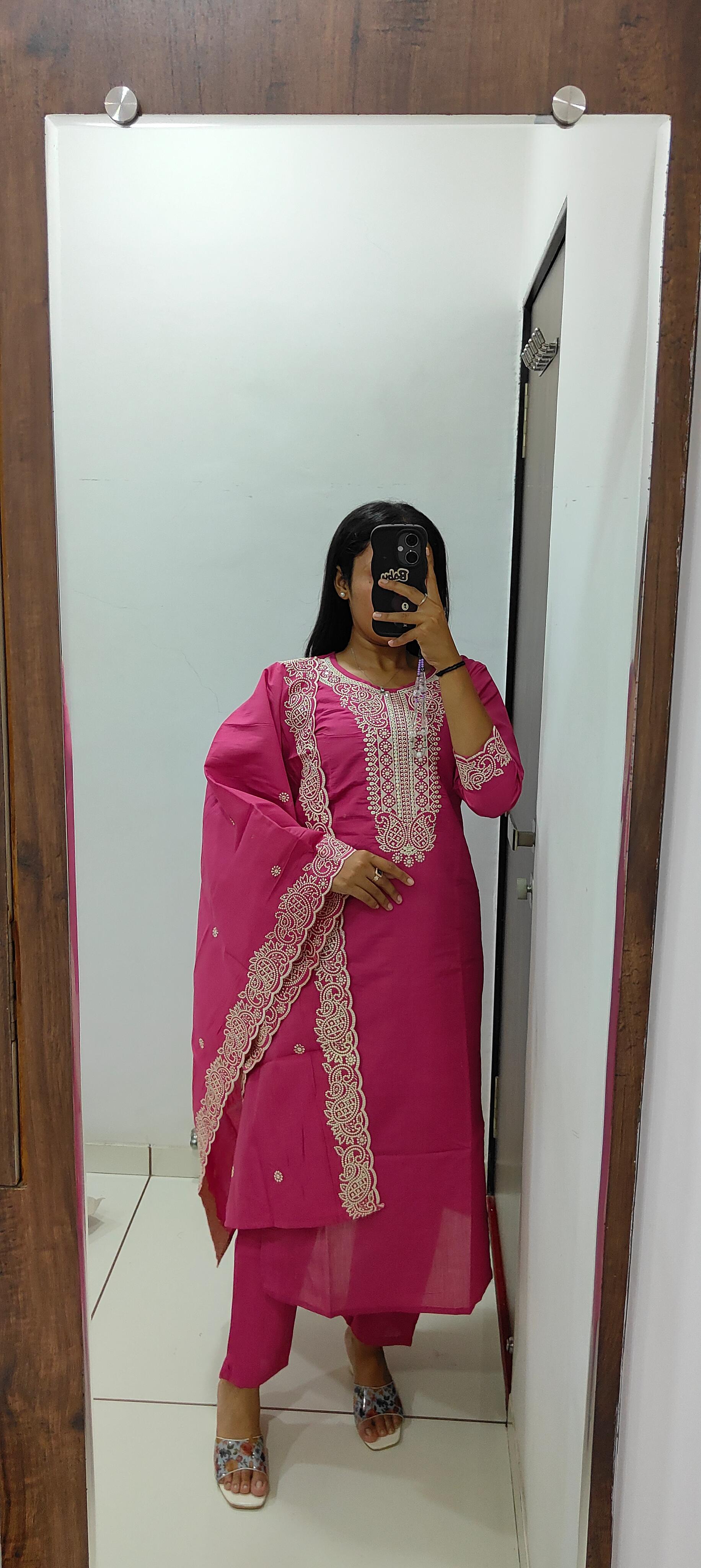 Graceful Peach Roman Silk Kurta Set with Detailed Embroidery