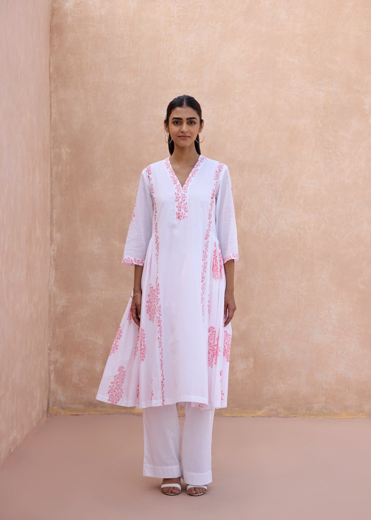 White & Pink Cotton Kurta with Handblock Buta Prints