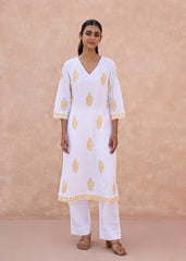 Yellow V-Neck Cotton Kurta with Classic Buta Print