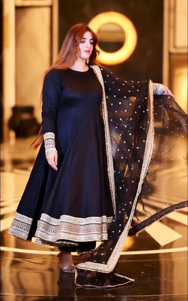 Elegant Rayon Cotton Embroidered Kurta Set with Dupatta for Women