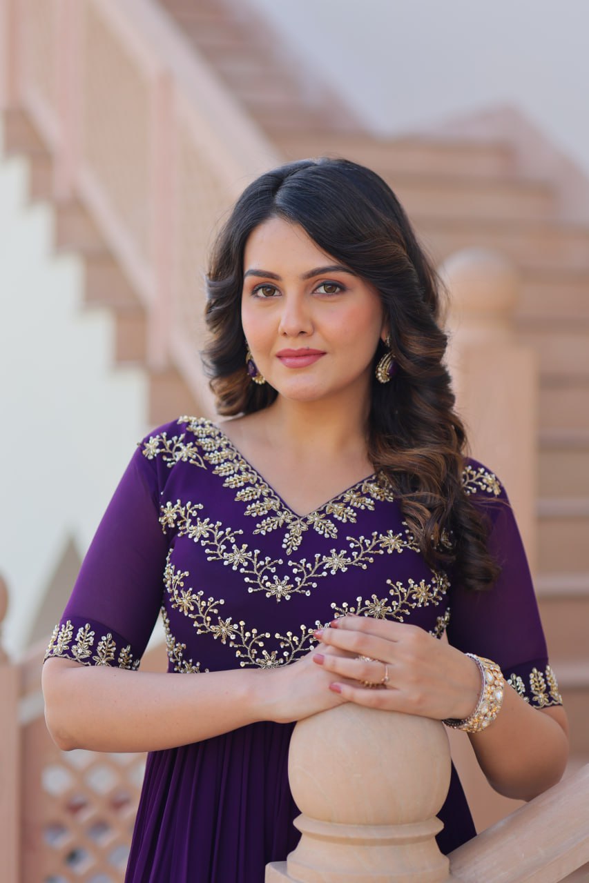 Faux Blooming Embroidered Kurta Set