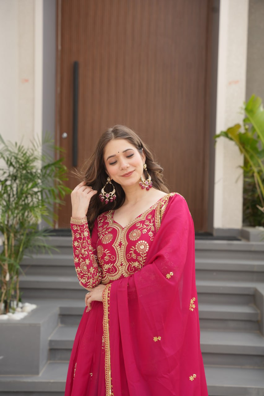 Star Georgette Embroidered Kurta Set with Dupatta