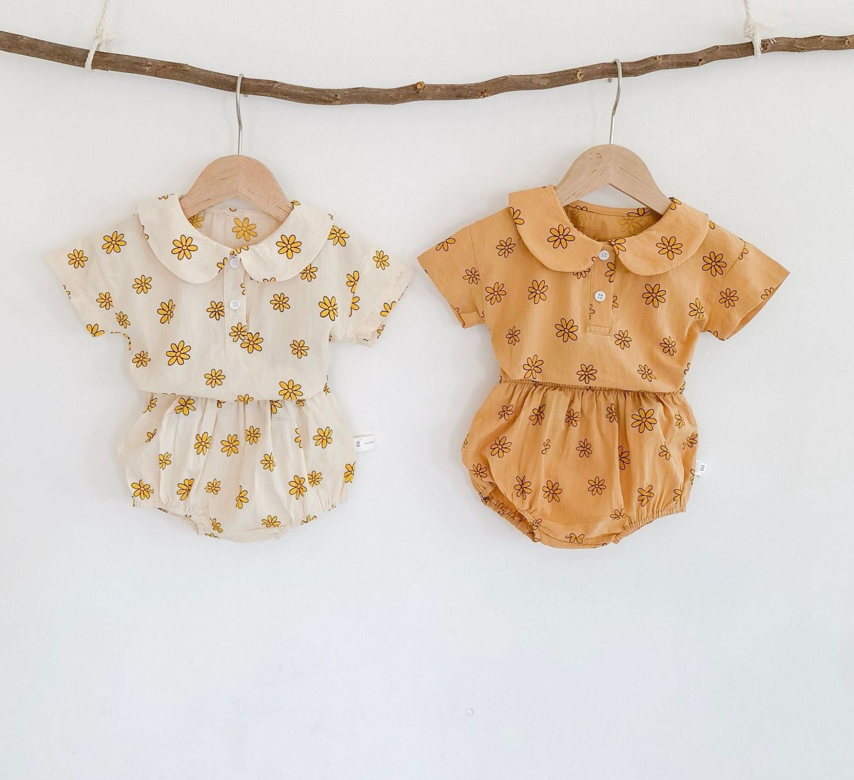 Minimalist Baby Wear – Soft Cotton Unisex Romper for Newborns and Infants