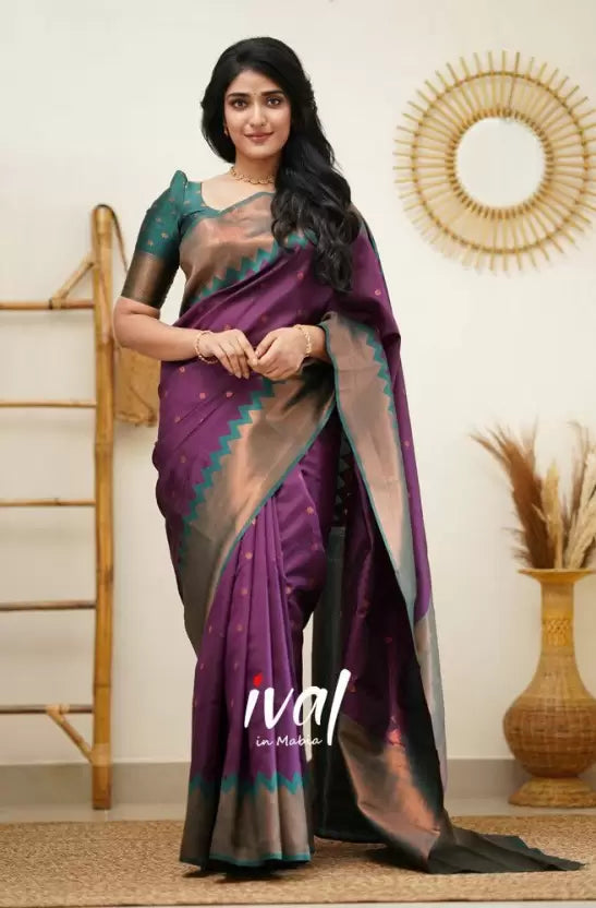 Zari Woven Design Kanjivaram Silk Blend Wedding Saree
