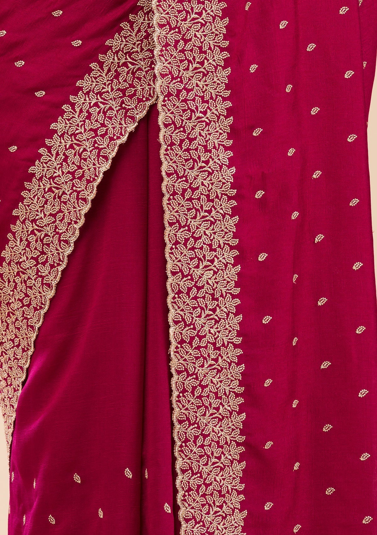 Red Soft Raw Silk Saree with Gold Zariwork – Elegant & Radiant