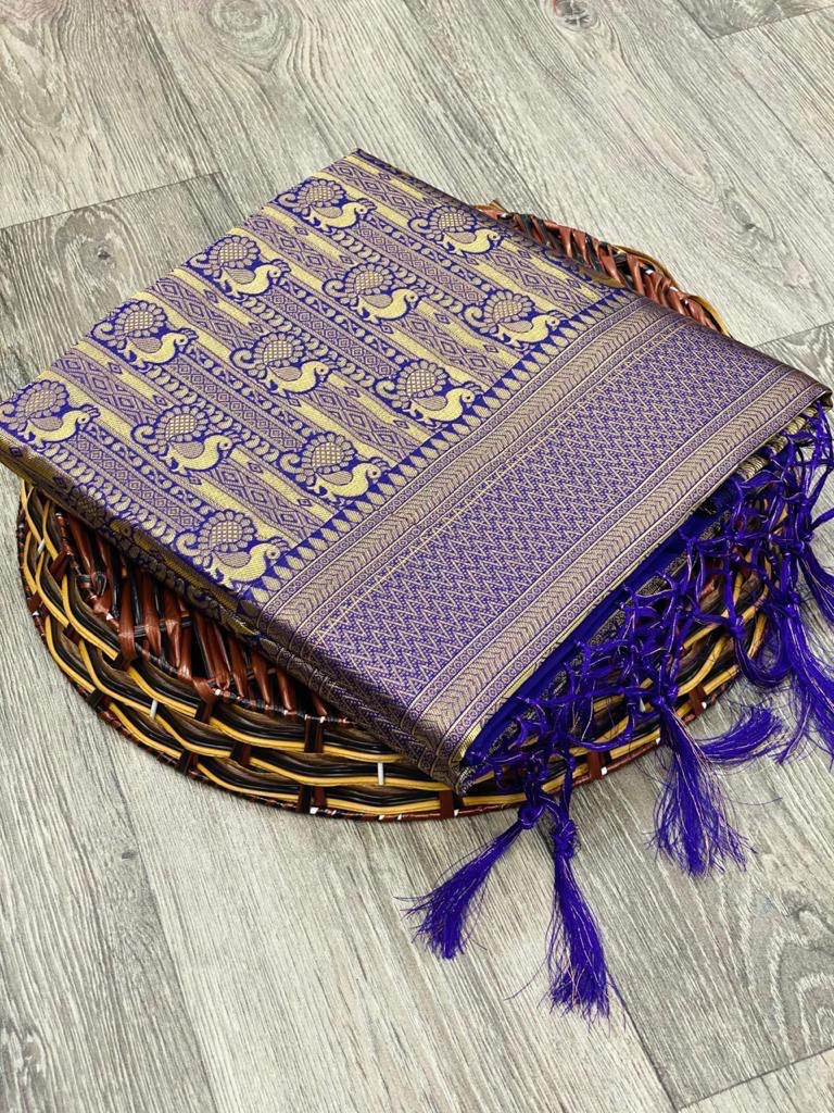 Zari Weaving Pure Silk Saree with Attractive tassels