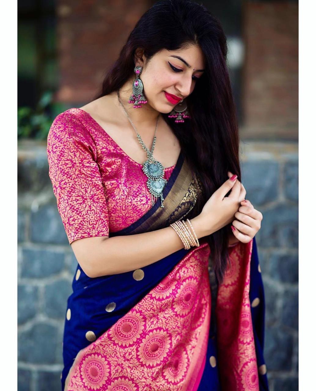 Zari Woven Organic Banarasi Soft Silk Sarees with Jacquard Border