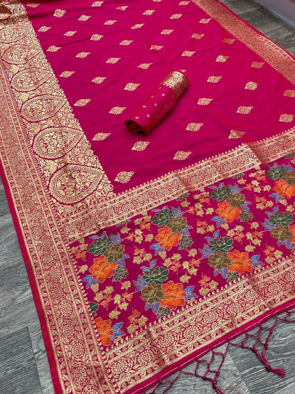 Zari Woven Kanjivaram Silk Saree with Jacquard Work