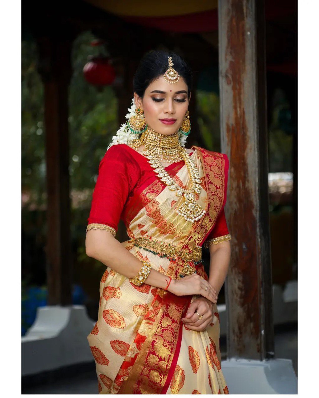 Woven Paithani Jacquard, Art Silk Saree  (Multicolor)