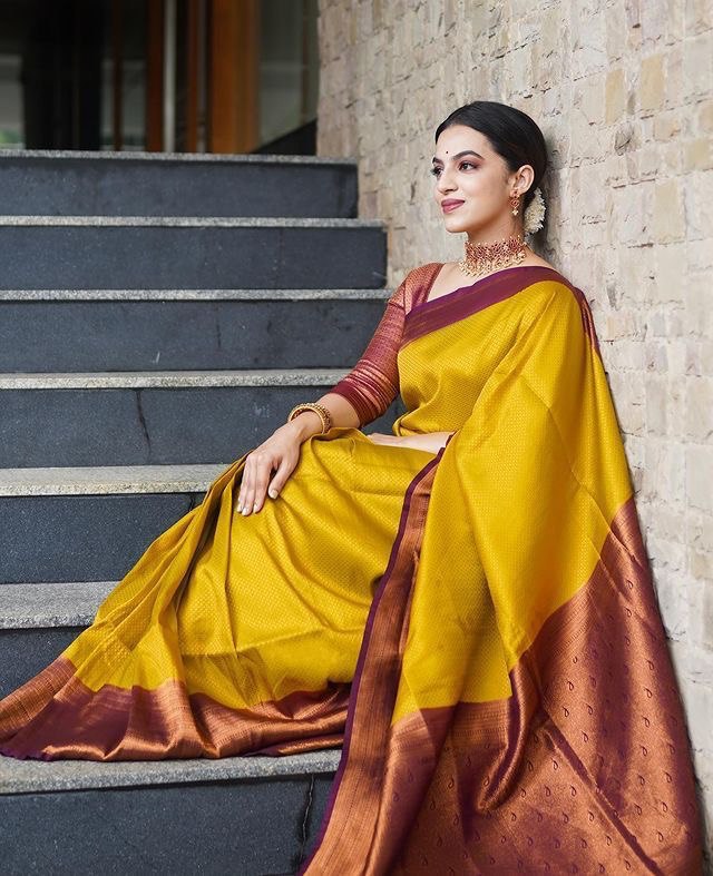 Yellow Self Design Zari Weaving Pure Jacquard Silk Saree