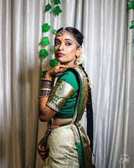 White Pure Silk Banarasi Saree with Kadwa Technique