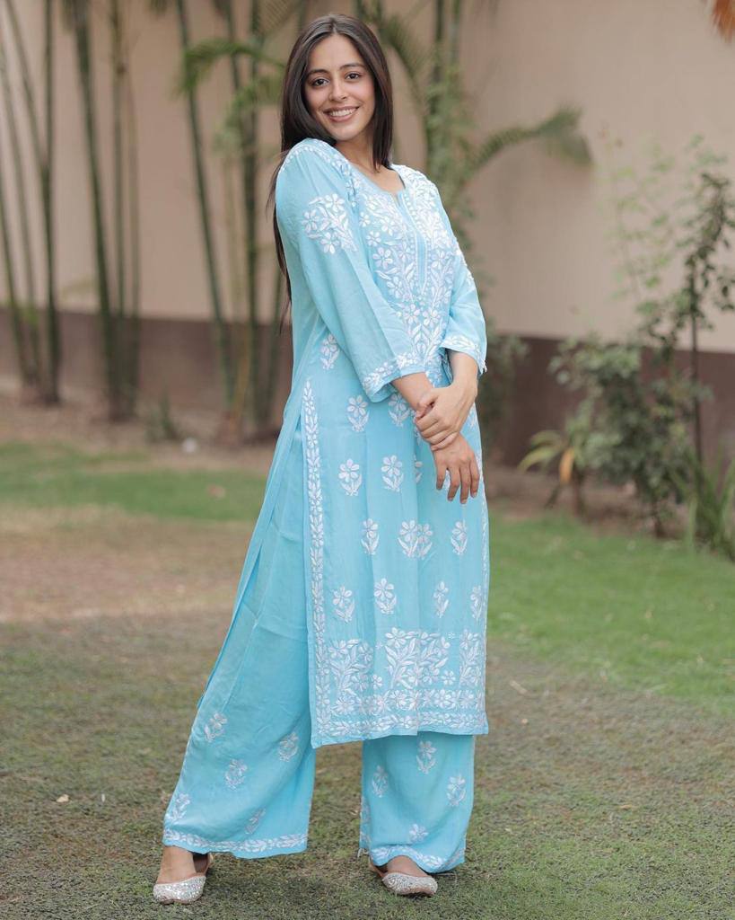 Chikankari Exclusive Kurti_Pent Pair Design(blue) 01
